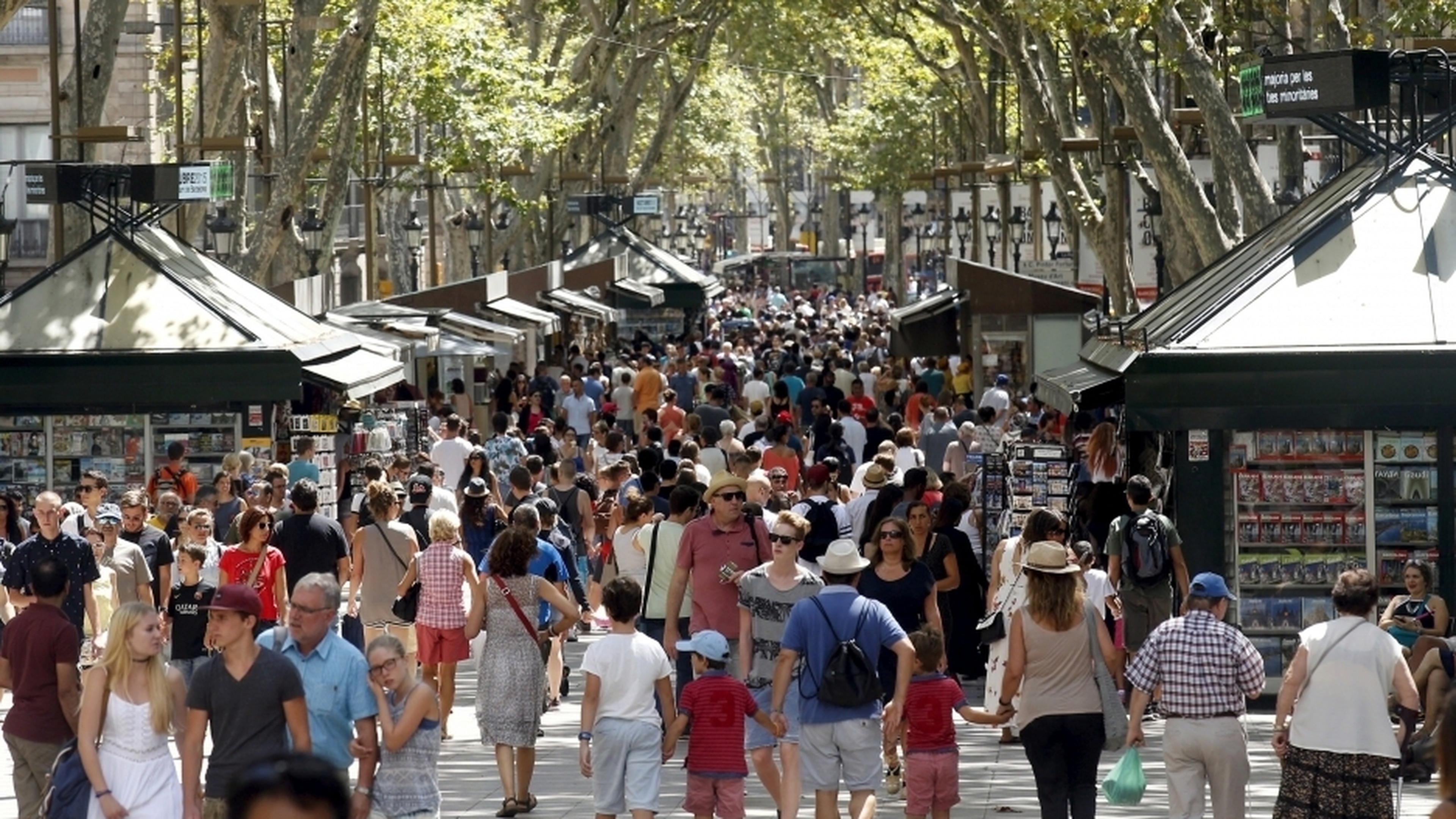 Las Ramblas Boulevard Barcelona S Historic Promenade Luxembourg Times